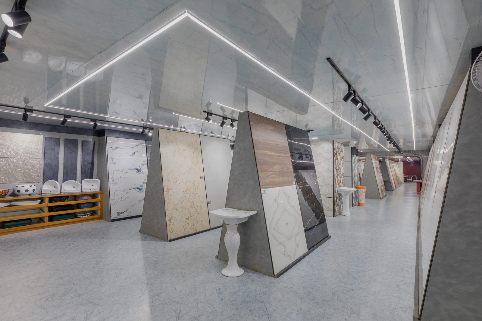 Tile Showroom - Lighting Design and Interior